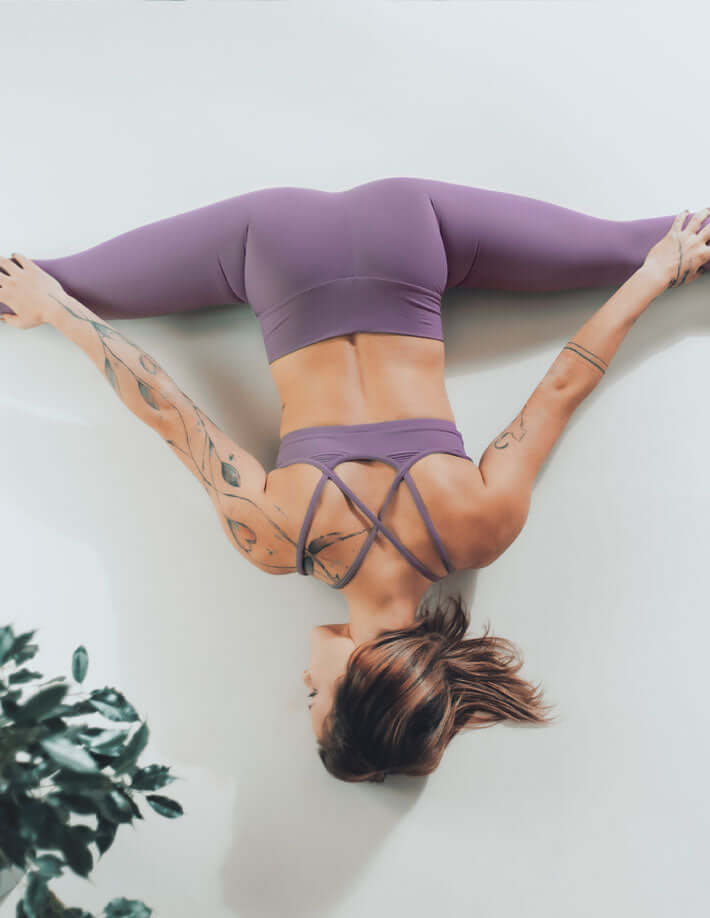 Mid rise leggings Adriana | Leggings | Color: lilac | Yoga Leggings | Dragonfly Pole Wear and Bikram Hot Yoga Clothes
