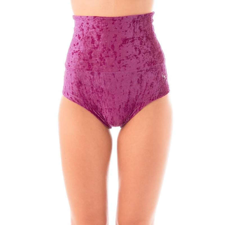 Velvet pole shorts Betty | Shorts | Color: emerald velvet | Sametové pole dance kraťasy | Dragonfly Pole Dance Clothing and Bikram Hot Yoga Wear