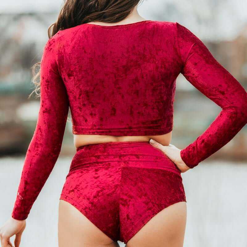 Velvet crop top Pavi | Crop Top | Color: red velvet | Gymnastics crop top | Long Sleeve | Dragonfly Clothing and Yoga Wear