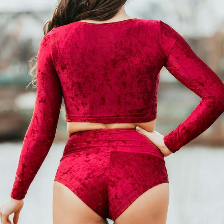 Velvet crop top Pavi | Crop Top | Color: red velvet | Gymnastics crop top | Long Sleeve | Dragonfly Clothing and Yoga Wear
