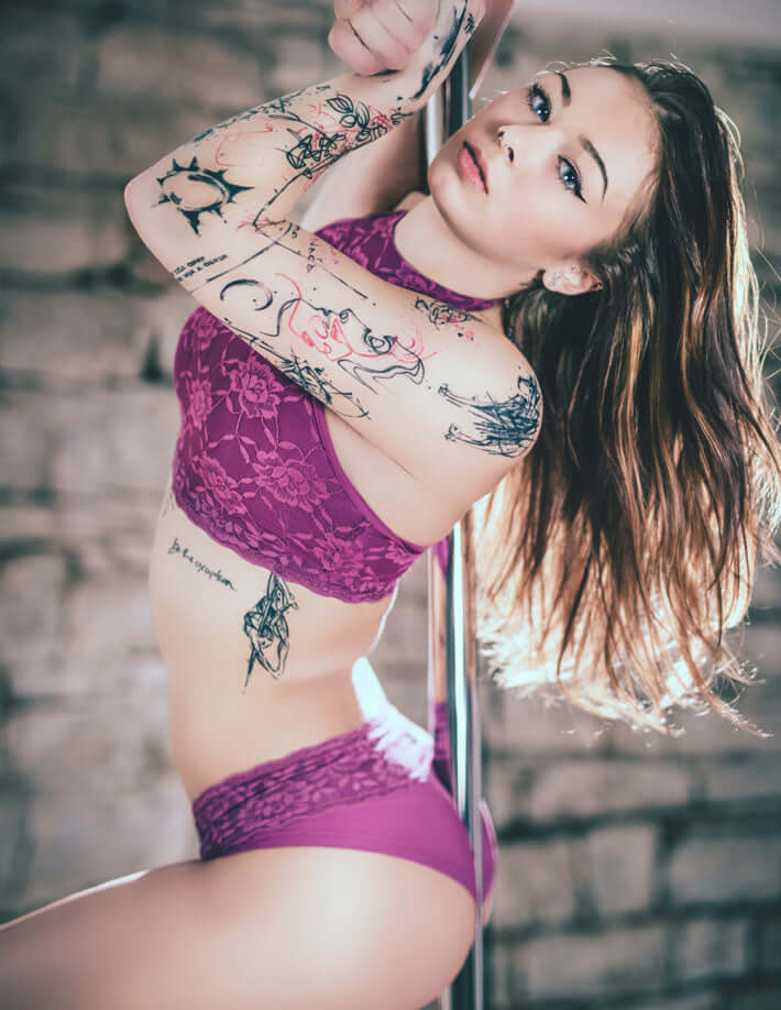 Lace pole dance shorts Mia | Shorts | Color: ruby lace | Pole Shorts | Dragonfly Pole Dance Clothing and Bikram Hot Yoga Wear